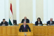 پیشوای ملت امامعلی رحمان در نخستین نشست اجلاس اول مجلس نمایندگان مجلس عالی جمهوری تاجیکستان دعوت ششم شرکت کردند