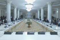 تاجیکستان و ازبکستان همکاری های گمرکی را توسعه می بخشند