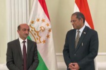 سفارت هند به مرکز نحقیقات استراتژیک تاجیکستان تجهیزات فنی اهدا کرد
