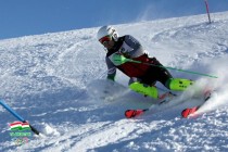 دو اسکی باز تاجیک در مساقات بین المللی اسکی در قرقیزستان شرکت می کنند