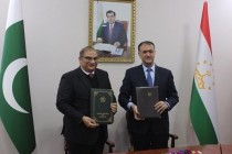 تاجیکستان و پاکستان توافق نامه همکاری و کمک متقابل در امور گمرکی را امضا کردند