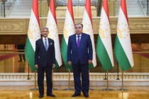 امامعلی رحمان، رئیس جمهور جمهوری تاجیکستان با سابرامانیام جایشانکار، وزیر امور خارجه جمهوری هند دیدار کرد