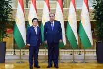 امامعلی رحمان، رئیس جمهور جمهوری تاجیکستان با پارک بیونگ سوک، رئیس پارلمان جمهوری کره دیدار کرد