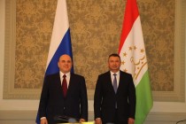 قاهر رسولزاده، نخست وزیر تاجیکستان با میخائیل میشوستین، نخست وزیر روسیه و رومان گولوچنکو، نخست وزیر بلاروس در کازان دیدار کرد