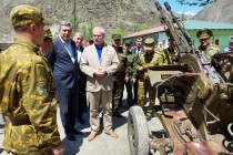 دبیرکل سازمان پیمان امنیت جمعی از مرز تاجیکستان و افغانستان بازدید کرد