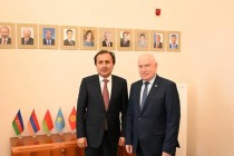 رئیس کمیته اجرایی کشورهای مستقل مشترک المنافع با سفیر تاجیکستان در روسیه دیدار کرد