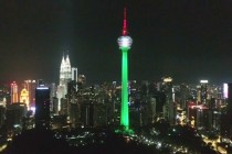 بلندترین برج مالزی در روز 30-مین سالگرد استقلال تاجیکستان با رنگهای پرچم تاجیکستان روشن شد
