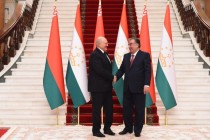 امامعلی رحمان، رئیس جمهور جمهوری تاجیکستان با الکساندر لوکاشنکو، رئیس جمهور جمهوری بلاروس دیدار کردند