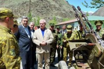 سازمان پیمان امنیت جمعی برنامه ای را برای حفظ مرز تاجیکستان و افغانستان تهیه می کند