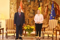 امامعلی رحمان، رئیس جمهور جمهوری تاجیکستان با الیان تیلو، رئیس مجلس نمایندگان پارلمان فدرال بلژیک دیدار و گفتگو کردند