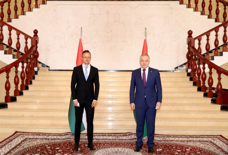 Foreign-Ministers-Tajikistan-Hungary-20-10-2021-1