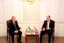ماموریت دیپلماتیک سفیر اوکراین در تاجیکستان به پایان رسید