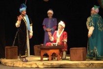 تئاترهای تاجیکستان با نمایش “فردوسی” و “لعل بدخشان” در چهلمین جشنواره بین المللی تئاتر تهران شرکت می کند