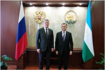 سفیر تاجیکستان در روسیه و رئیس باشقیرستان در مورد همکاری های بین منطقه ای تبادل نظر کردند
