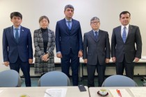 تاجیکستان و ژاپن در مورد برگزاری همایش تجاری و اجرای پروژه های سرمایه گذاری گفتگو کردند