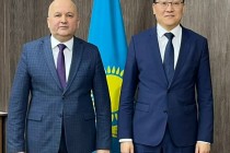 تاجیکستان و قزاقستان مسئله توسعه همکاری های دوجانبه در زمینه های اقتصادی و لجستیک را بررسی کردند