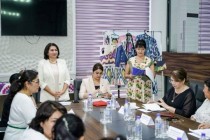 زنان صاحبکار تاجیکستان و ازبکستان همکاری را تقویت می بخشند