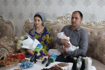 10 میلیونمین ساکن تاجیکستان وارد خانه ای شد که پیشوای ملت، امامعلی رحمان هدیه کرده بودند
