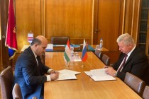 تفاهم نامه همکاری بین فدراسیون های اتحادیه های مستقل کارگری تاجیکستان و روسیه امضا شد