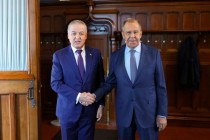 سراج الدین مهرالدین و سرگئی لاورف در مورد مسائل مربوط به آمادگی برای سفر رسمی رئیس جمهور روسیه به تاجیکستان گفتگو کردند