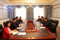 شرف شیرعلیزاده با اکتاویان بیول، رئیس دفتر منطقه ای سازمان ملل در امور کاهش خطر بلایا دیدار کرد
