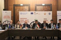 اتحادیه اروپا خاک سالم را به عنوان منبع غذای سالم در تاجیکستان تبلیغ می کند
