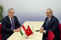 سراج الدین مهرالدین و مولود چاووش اوغلو در مورد چشم انداز توسعه روابط بین تاجیکستان و ترکیه گفتگو کردند