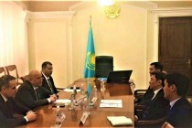 موضوع واردات نفت و گاز از قزاقستان به تاجیکستان در آستانه مورد بررسی قرار گرفت