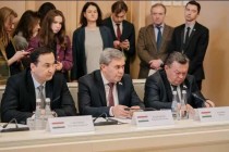 هیئت تاجیکستان در دومین نشست روسای کمیته های پارلمانی کشورهای عضو سازمان پیمان امنیت جمعی شرکت کرد