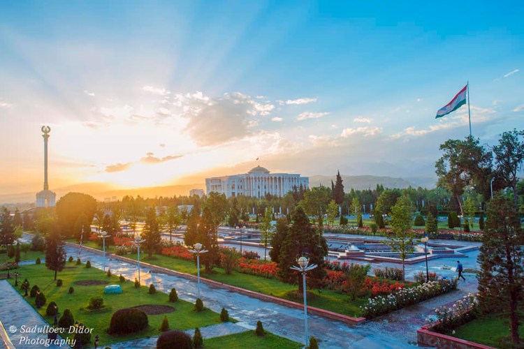 Tochikiston-Dushanbe-havo2
