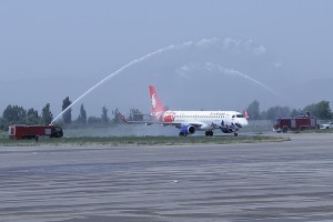 Nahustin-parvozi-dar-masiri-Boku-Dushanbe-havopajmoi-Buta-Buta-Airways-2
