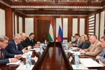 گسترش روابط پارلمانی تاجیکستان و روسیه در دوشنبه مورد بحث و بررسی قرار گرفت
