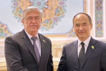 روابط بین پارلمانی تاجیکستان و ترکمنستان توسعه می یابد