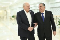امامعلی رحمان، رئیس جمهور جمهوری تاجیکستان با الکساندر لوکاشنکو، رئیس جمهور جمهوری بلاروس دیدار و گفتگو کردند