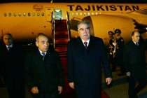 آغاز سفر کاری امامعلی رحمان، رئیس جمهور جمهوری تاجیکستان به جمهوری آذربایجان