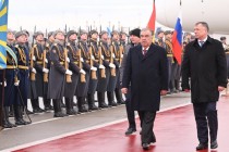 امامعلی رحمان، رئیس جمهور جمهوری تاجیکستان با سفر رسمی وارد شهر مسکو، پایتخت فدراسیون روسیه شدند