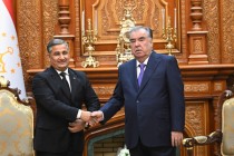 امامعلی رحمان، رئیس جمهور جمهوری تاجیکستان با تانگریقلی آتاخالی اف، معاون کابینه وزیران ترکمنستان دیدار و گفتگو کردند