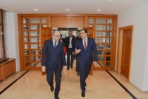 سفیر تاجیکستان با رئیس دانشگاه آنادولی استان اسکی شهیر ترکیه دیدار و گفتگو کرد