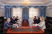 در دوشنبه مسائل مربوط به اجرای پروژه های سازمان بهداشت جهانی در تاجیکستان مورد بحث و بررسی قرار گرفت