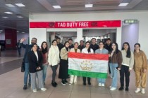 جوانان تاجیک در همایش “جوانان هند و آسیای مرکزی” شرکت می کنند