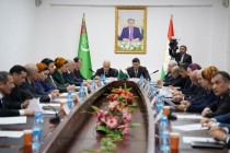 در چارچوب روزهای فرهنگ ترکمنستان در تاجیکستان، همایش “مختومقلی فراخی – مربی ایده برادری ملت ها” برگزار شد