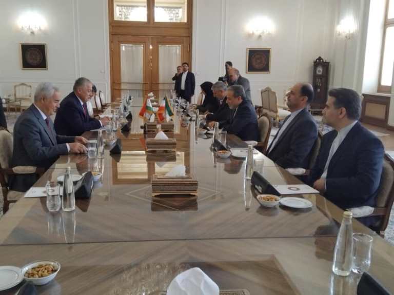 Mulo-oti_vazironi_kor-oi_hori-ii_To-ikiston_va_Eron