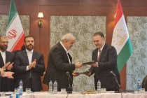پروتکل هفدهمین اجلاس کمیسیون مشترک تاجیکستان و ایران در شیراز امضا شد