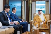 سفیر تاجیکستان با معاون اول وزیر کشور عربستان سعودی دیدار و گفتگو کرد