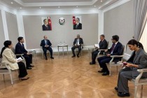 هیئت آذربایجانی در کنفرانس بین‌المللی حفظ یخچال‌های طبیعی شرکت می‌کند