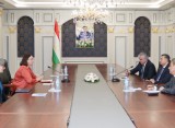نخست وزیر تاجیکستان با مدیر منطقه‌ای بانک جهانی در امور آسیای مرکزی دیدار و گفتگو کرد