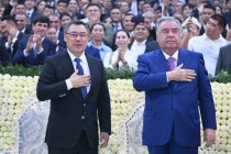 روسای جمهور تاجیکستان و قرقیزستان در کنسرت هنرمندان با عنوان “دوستی ابدی” شرکت کردند