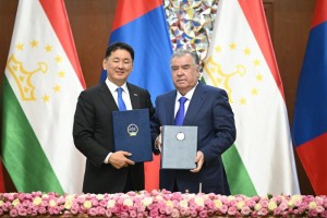 Marosimi-imzoi-sanad-oi-navi-amkor-bajni-To-ikiston-va-Mu-uliston