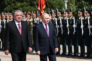 O-ozi-safari-davlatii-Prezidenti-Federatsiyai-Rusiya-ba-To-ikiston-va-marosimi-isti-bol-dar-asri-millat