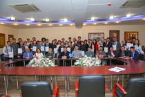 دانشمندان جوان تاجیک در مکتب علمی و آموزشی بین‌المللی برای جوانان کشورهای مستقل مشترک المنافع شرکت کردند